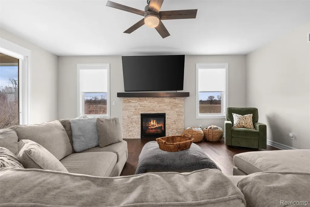 19433 Rachael Drive Macomb Township MI 48042