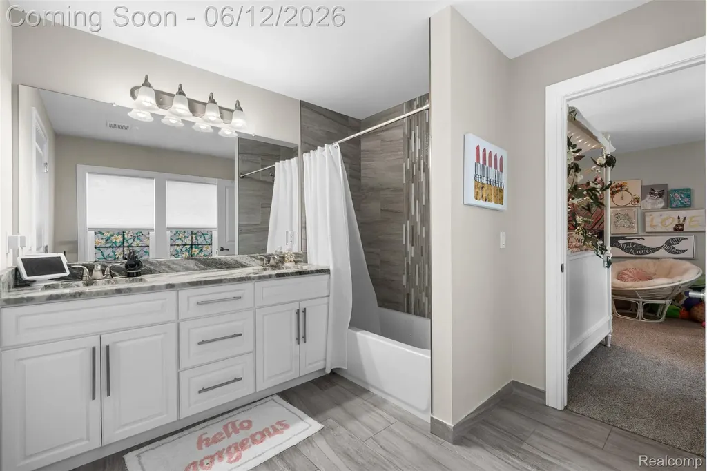 19433 Rachael Drive Macomb Township MI 48042