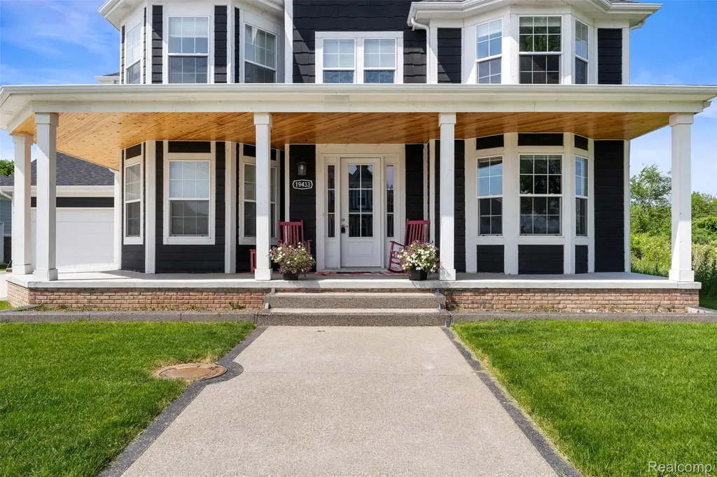 19433 Rachael Drive Macomb Township MI 48042
