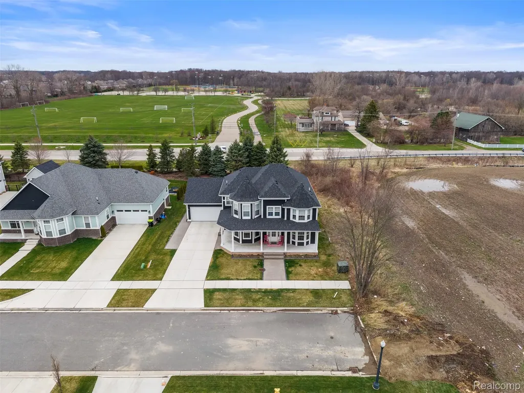 19433 Rachael Drive Macomb Township MI 48042