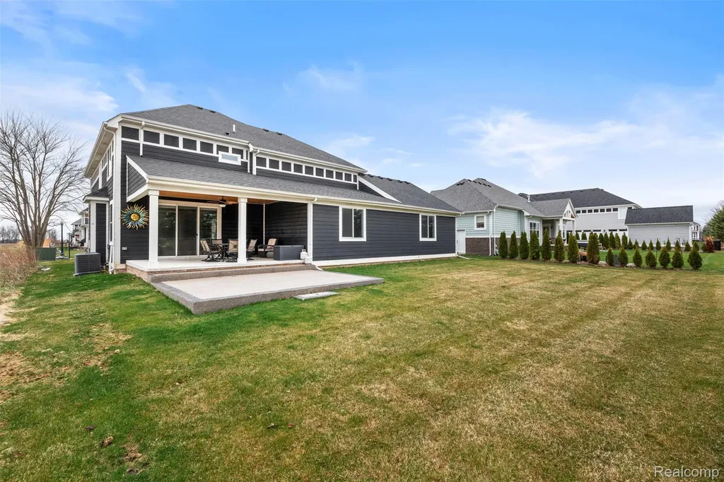 19433 Rachael Drive Macomb Township MI 48042