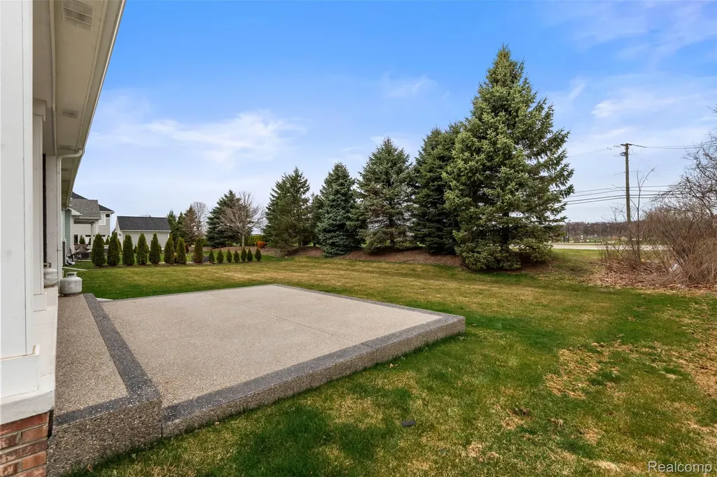 19433 Rachael Drive Macomb Township MI 48042