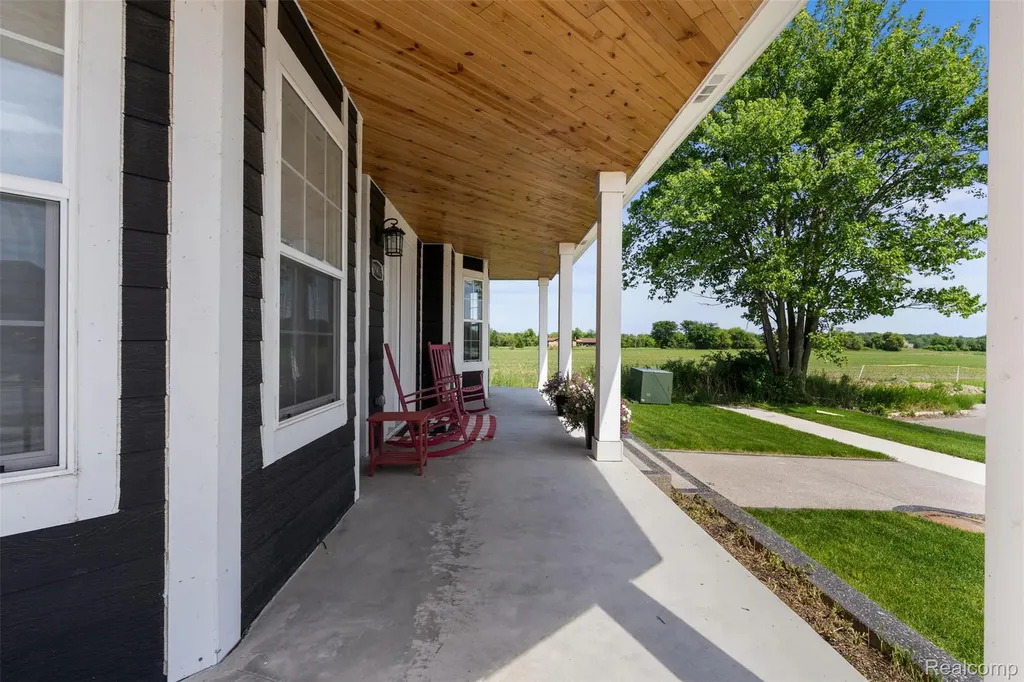 19433 Rachael Drive Macomb Township MI 48042