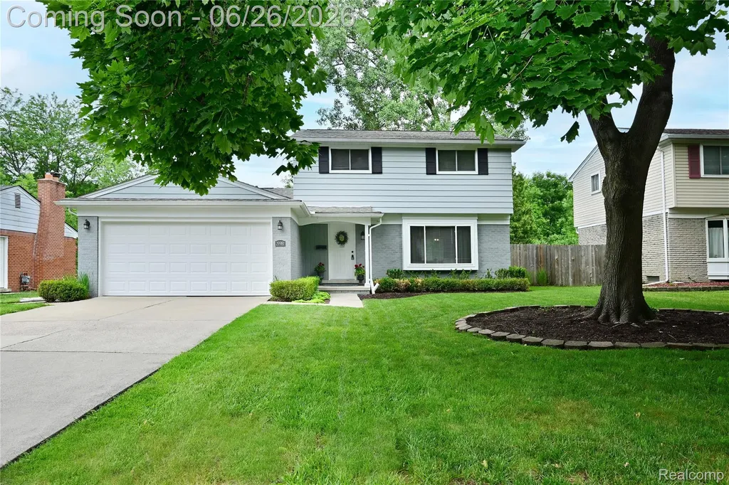 29981 Rock Creek Drive Southfield City MI 48076