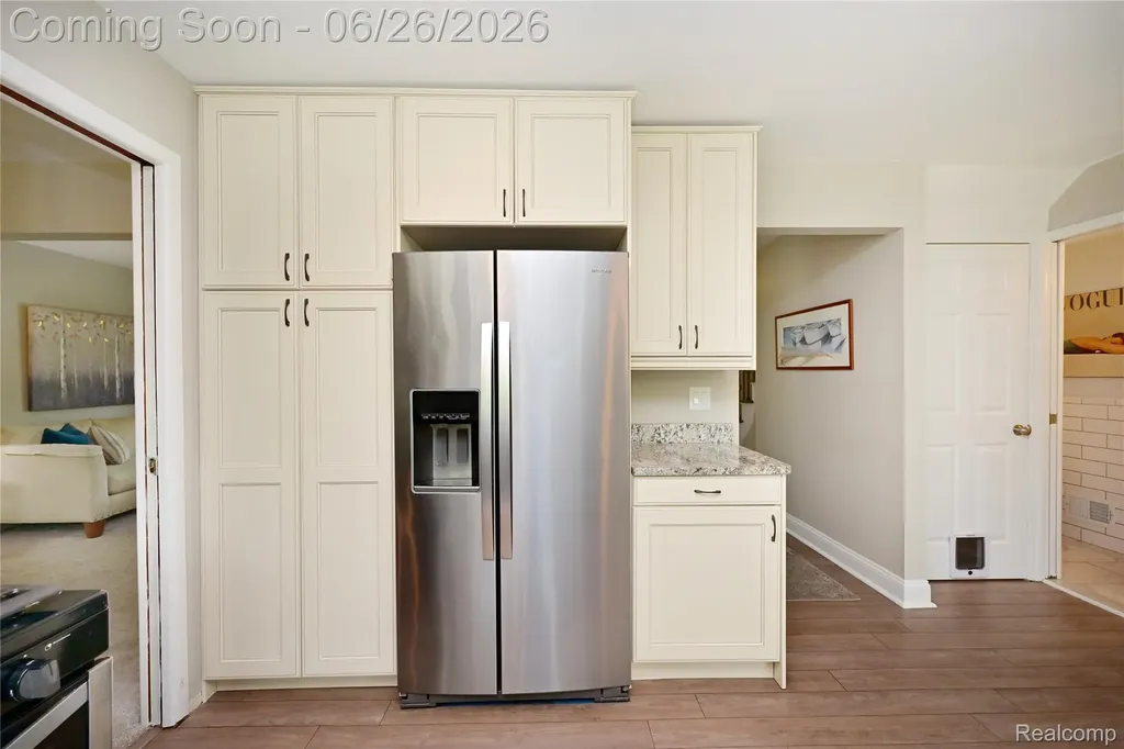 29981 Rock Creek Drive Southfield City MI 48076