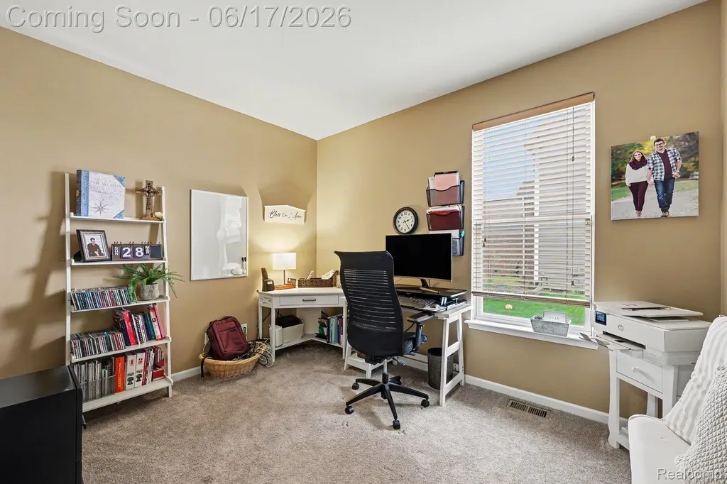 19120 Pembridge Street Macomb Township MI 48042