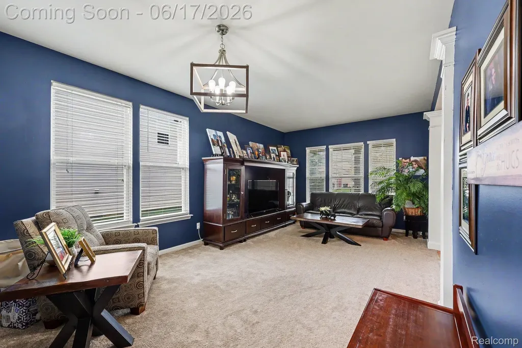 19120 Pembridge Street Macomb Township MI 48042
