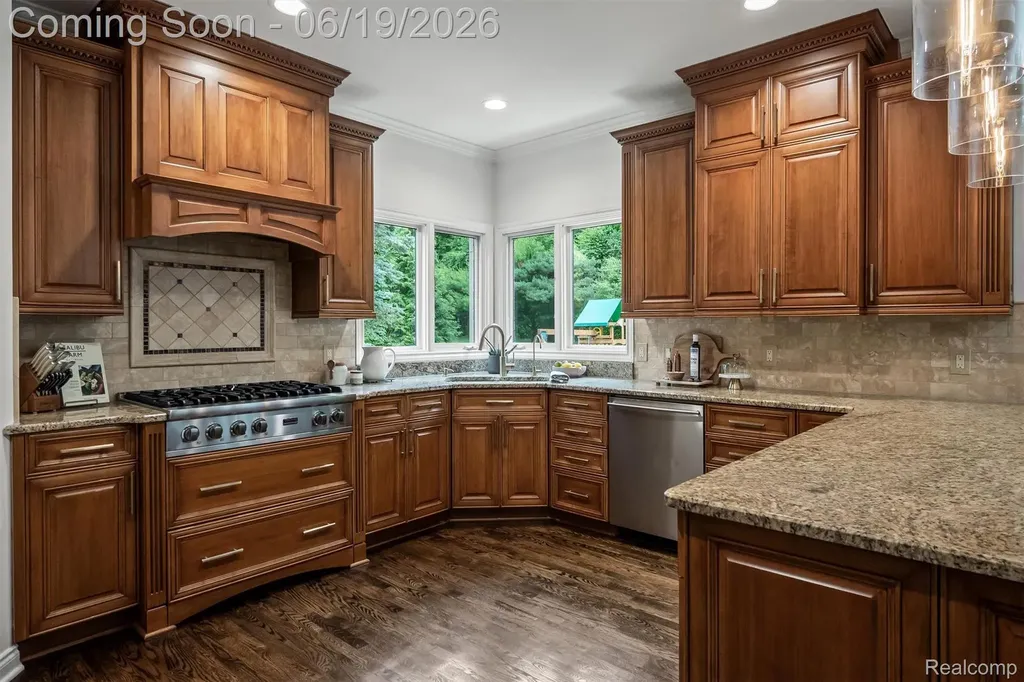 2609 Pebble Beach Drive Oakland Charter Township MI 48363