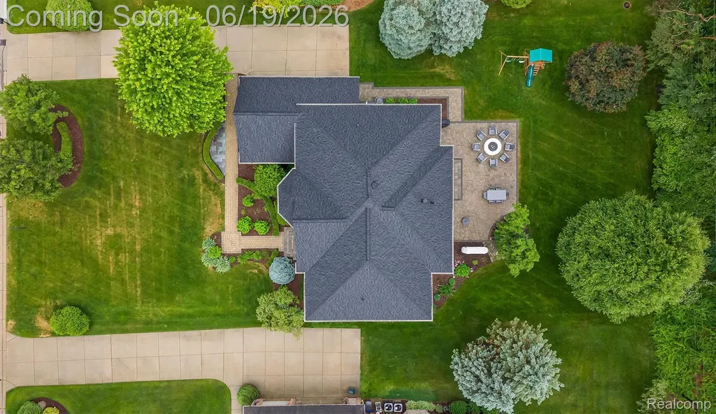 2609 Pebble Beach Drive Oakland Charter Township MI 48363