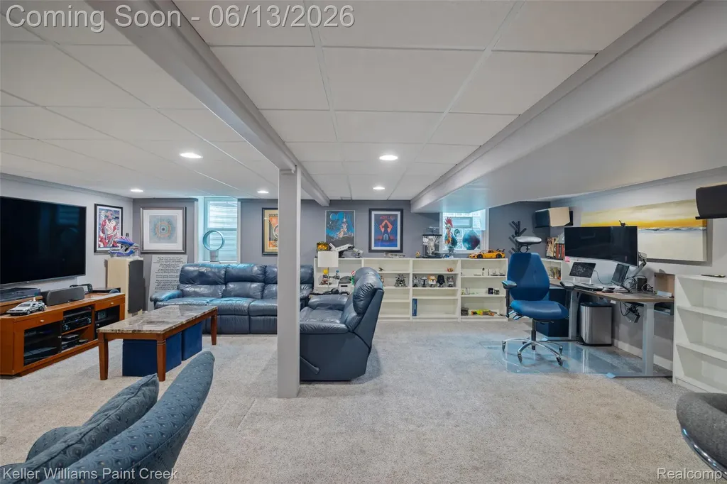 35327 Hathaway Street Livonia City MI 48150