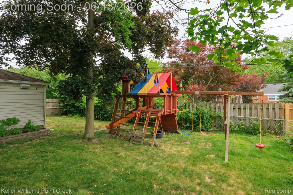 35327 Hathaway Street Livonia City MI 48150
