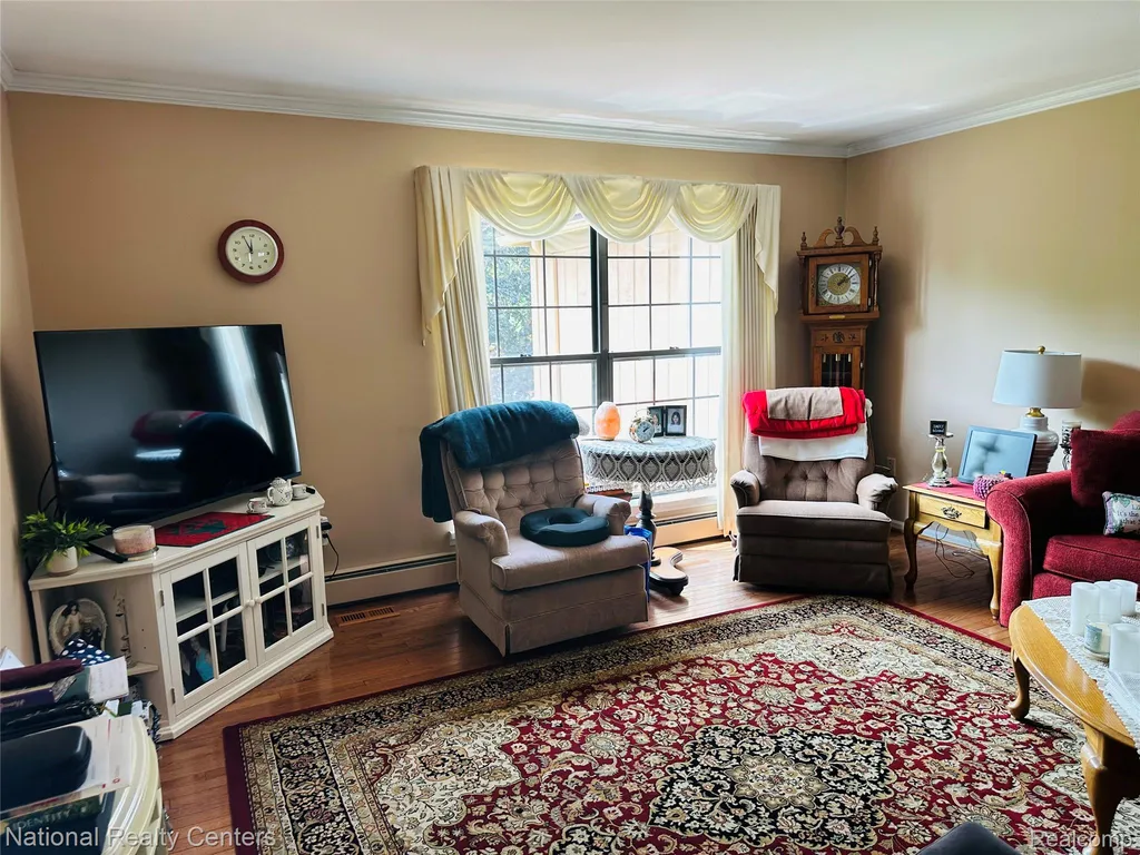 12104 Lexington Drive Green Oak Township MI 48178
