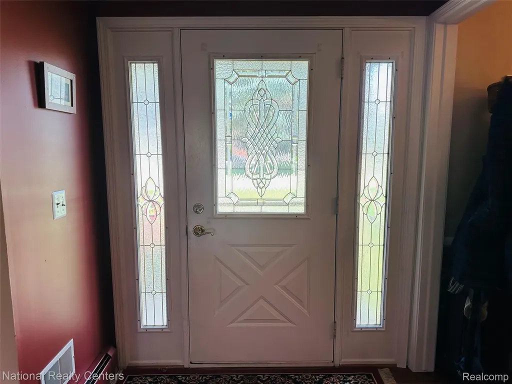 12104 Lexington Drive Green Oak Township MI 48178