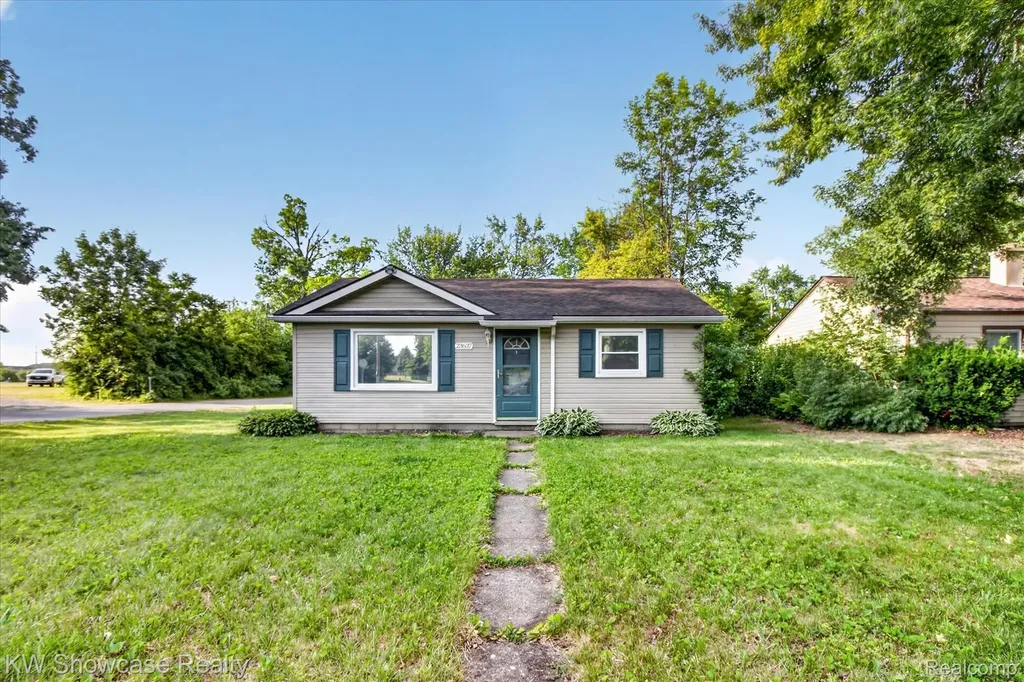 23637 Superior Road Taylor City MI 48180