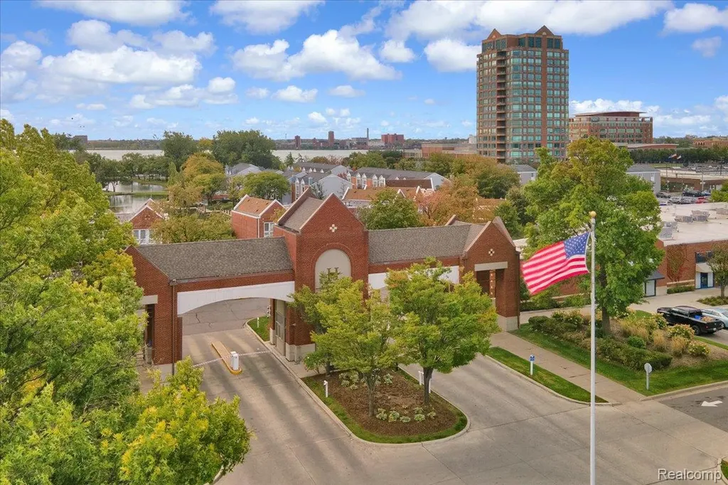 3320 Spinnaker Lane Detroit City MI 48207