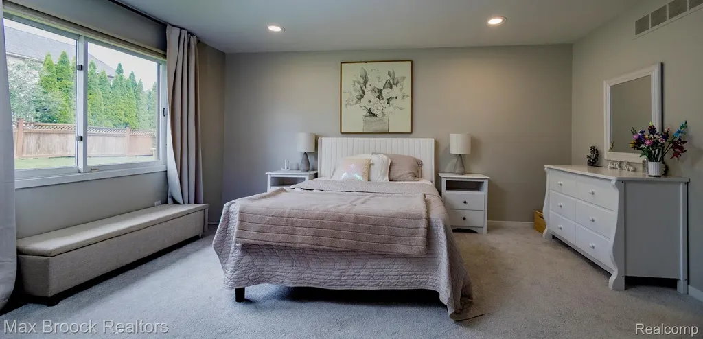 6606 Westbrooke Court West Bloomfield Charter Township MI 48322