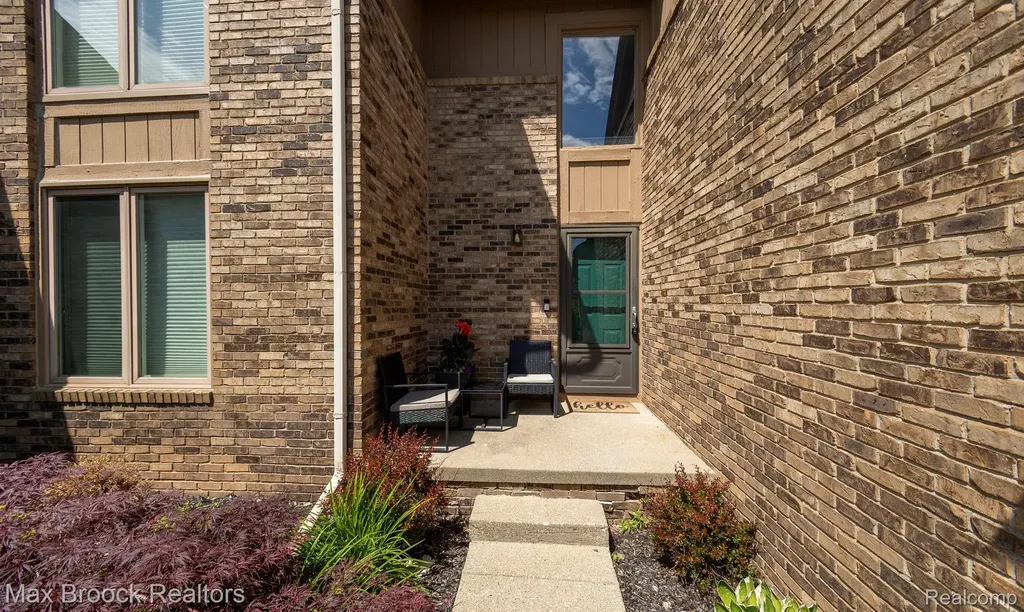6606 Westbrooke Court West Bloomfield Charter Township MI 48322