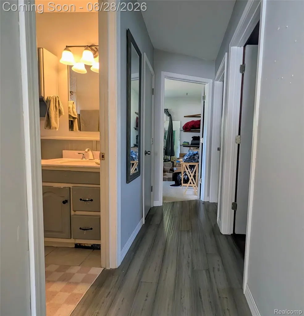 4456 E Coldwater Road Genesee Charter Township MI 48506