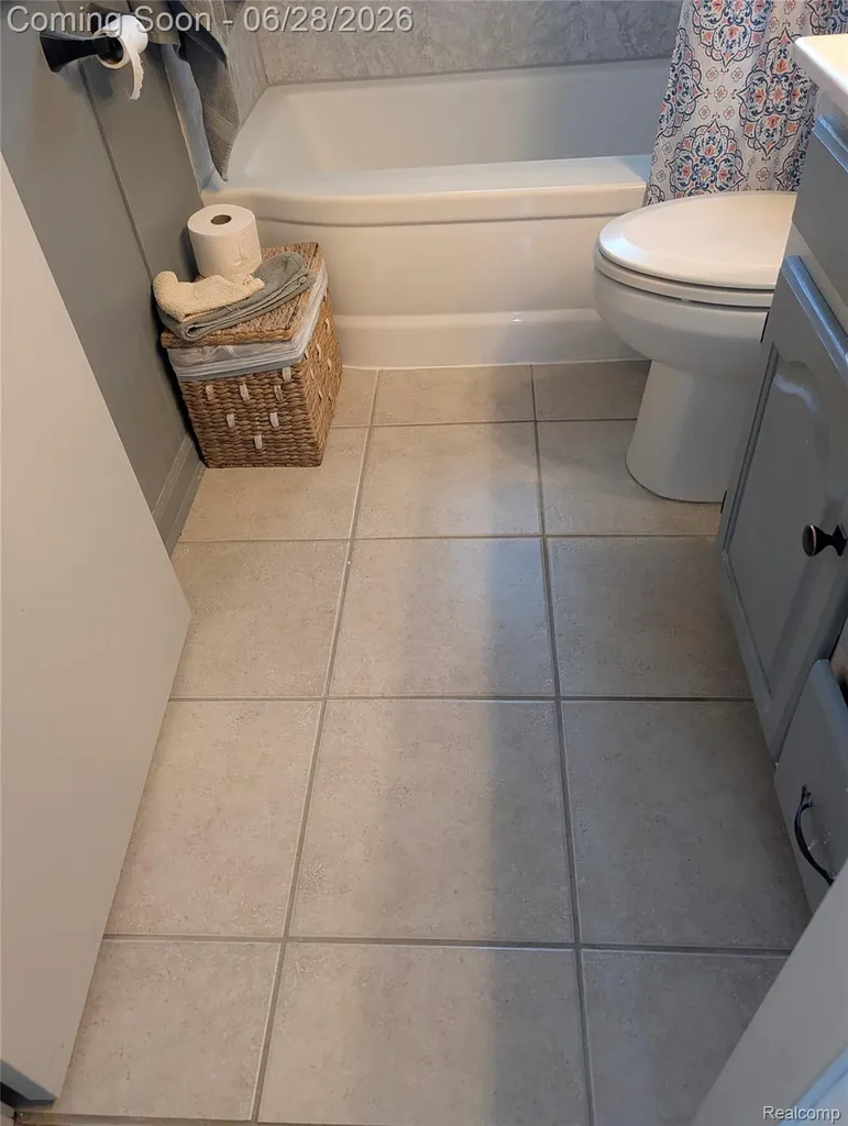4456 E Coldwater Road Genesee Charter Township MI 48506