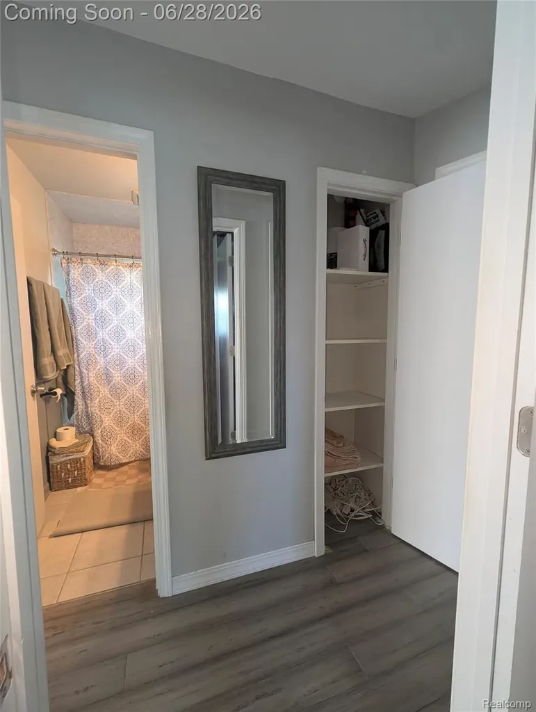 4456 E Coldwater Road Genesee Charter Township MI 48506