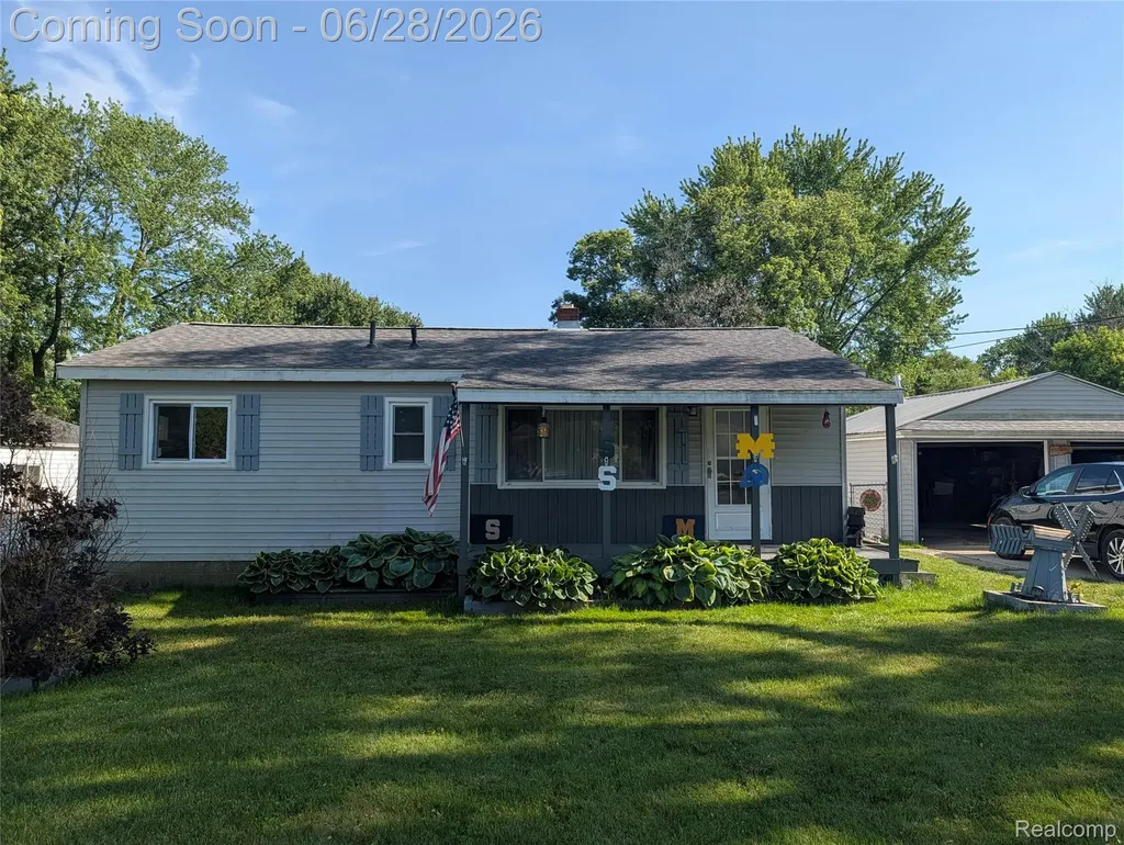 4456 E Coldwater Road Genesee Charter Township MI 48506