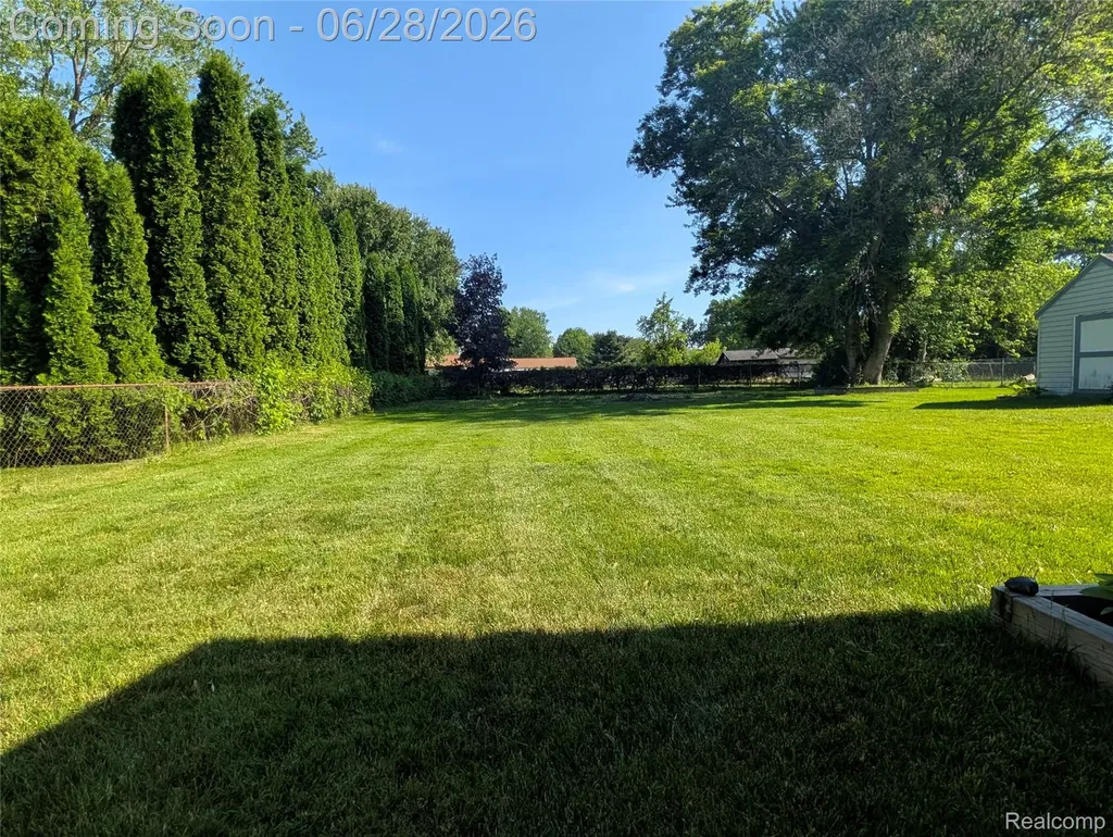 4456 E Coldwater Road Genesee Charter Township MI 48506