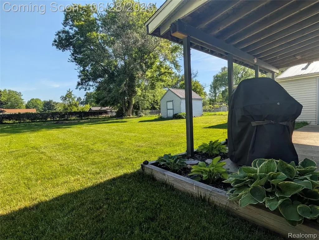 4456 E Coldwater Road Genesee Charter Township MI 48506