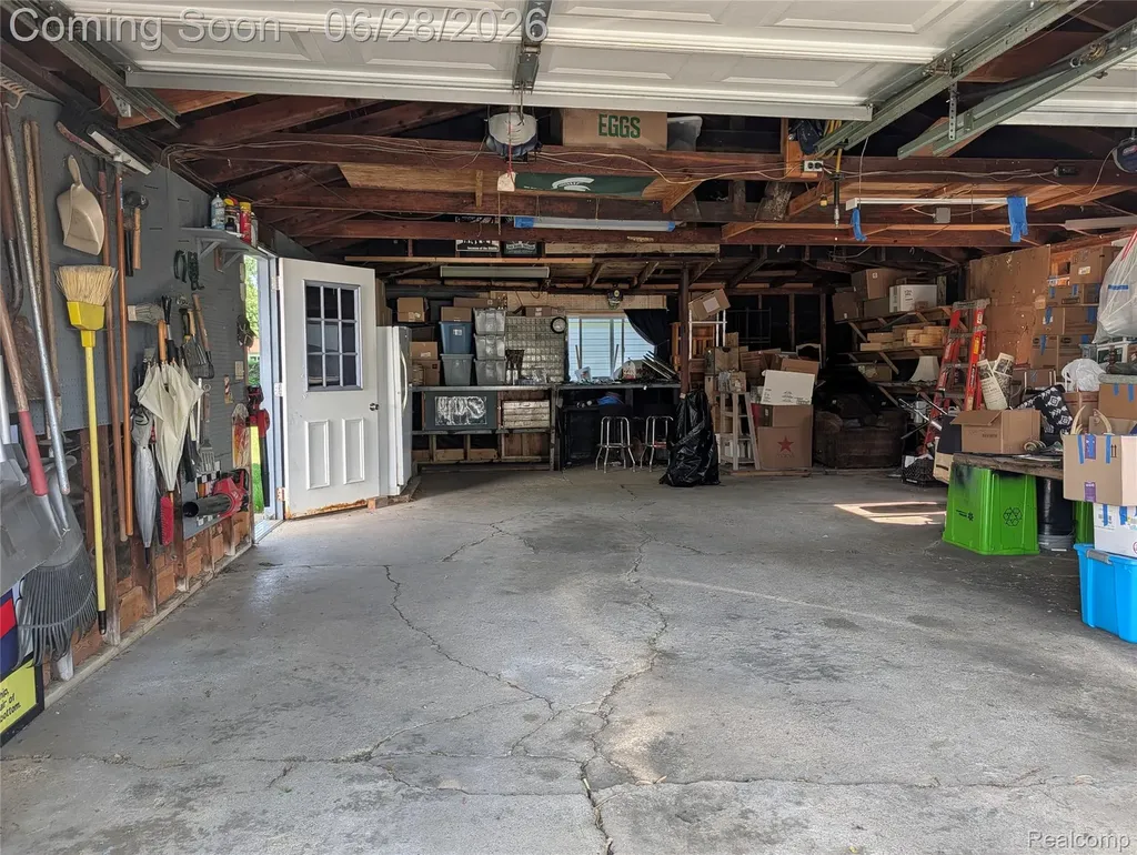 4456 E Coldwater Road Genesee Charter Township MI 48506