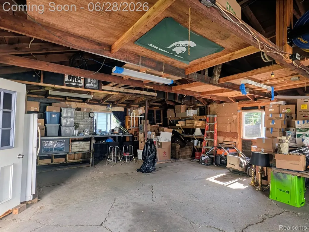 4456 E Coldwater Road Genesee Charter Township MI 48506