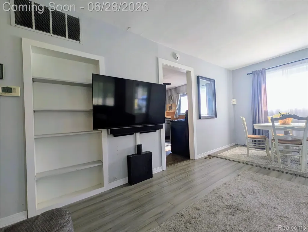4456 E Coldwater Road Genesee Charter Township MI 48506