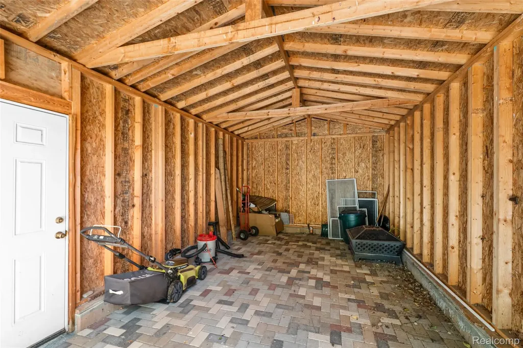 178 Lamay Avenue Ypsilanti Charter Township MI 48198