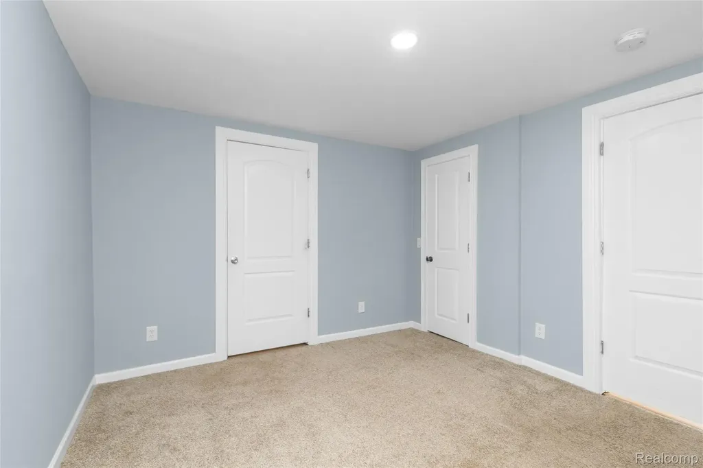 178 Lamay Avenue Ypsilanti Charter Township MI 48198
