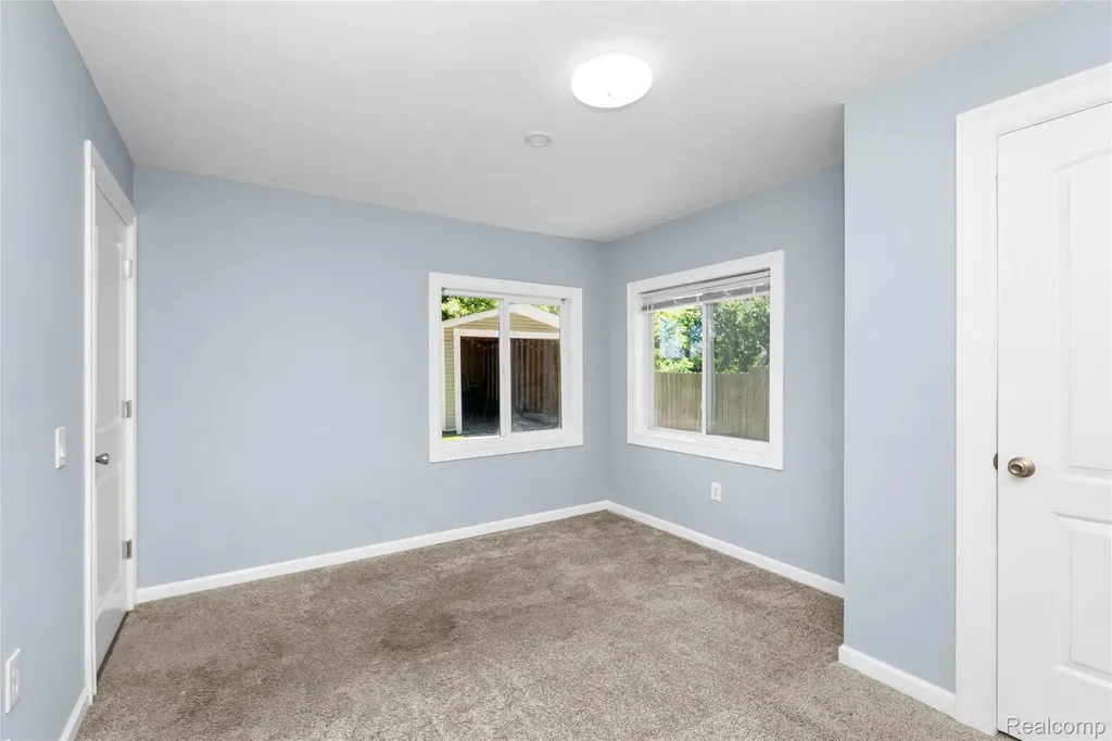 178 Lamay Avenue Ypsilanti Charter Township MI 48198