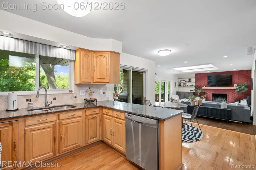 12901 Drury Lane Plymouth Charter Township MI 48170