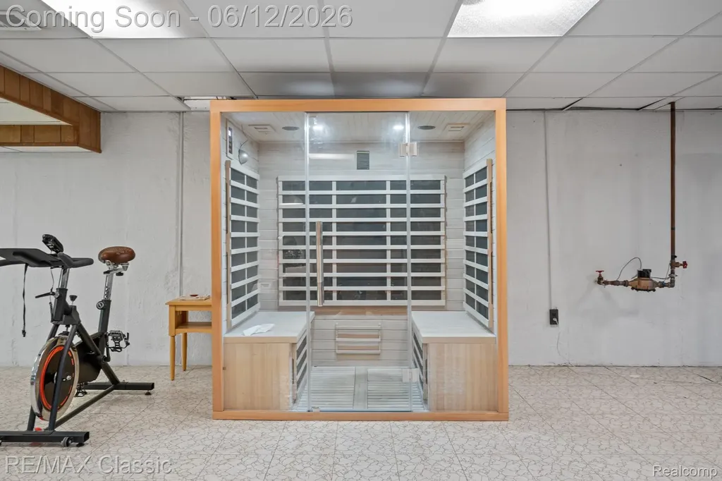 12901 Drury Lane Plymouth Charter Township MI 48170
