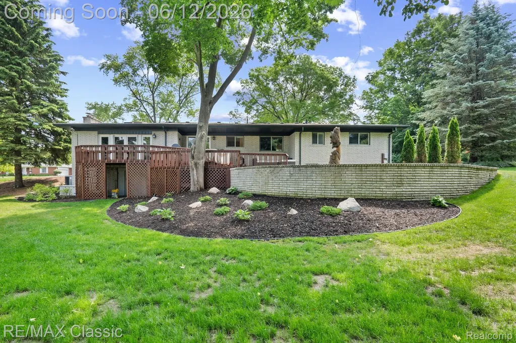 12901 Drury Lane Plymouth Charter Township MI 48170