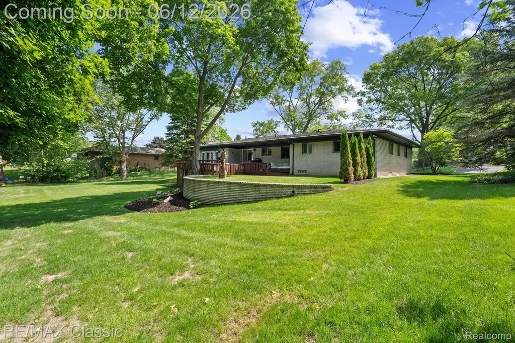12901 Drury Lane Plymouth Charter Township MI 48170