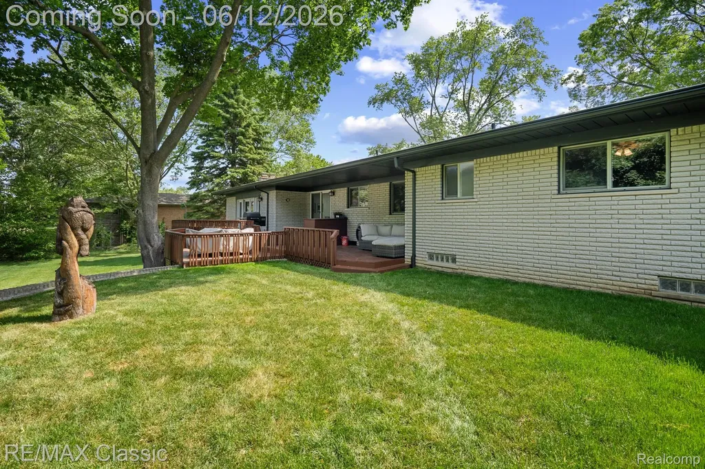 12901 Drury Lane Plymouth Charter Township MI 48170
