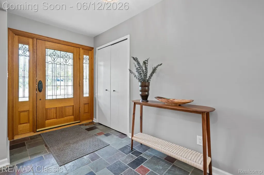 12901 Drury Lane Plymouth Charter Township MI 48170