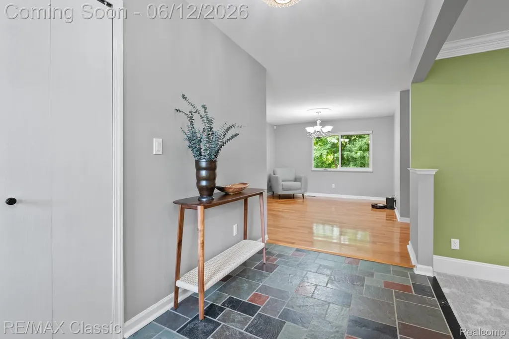 12901 Drury Lane Plymouth Charter Township MI 48170