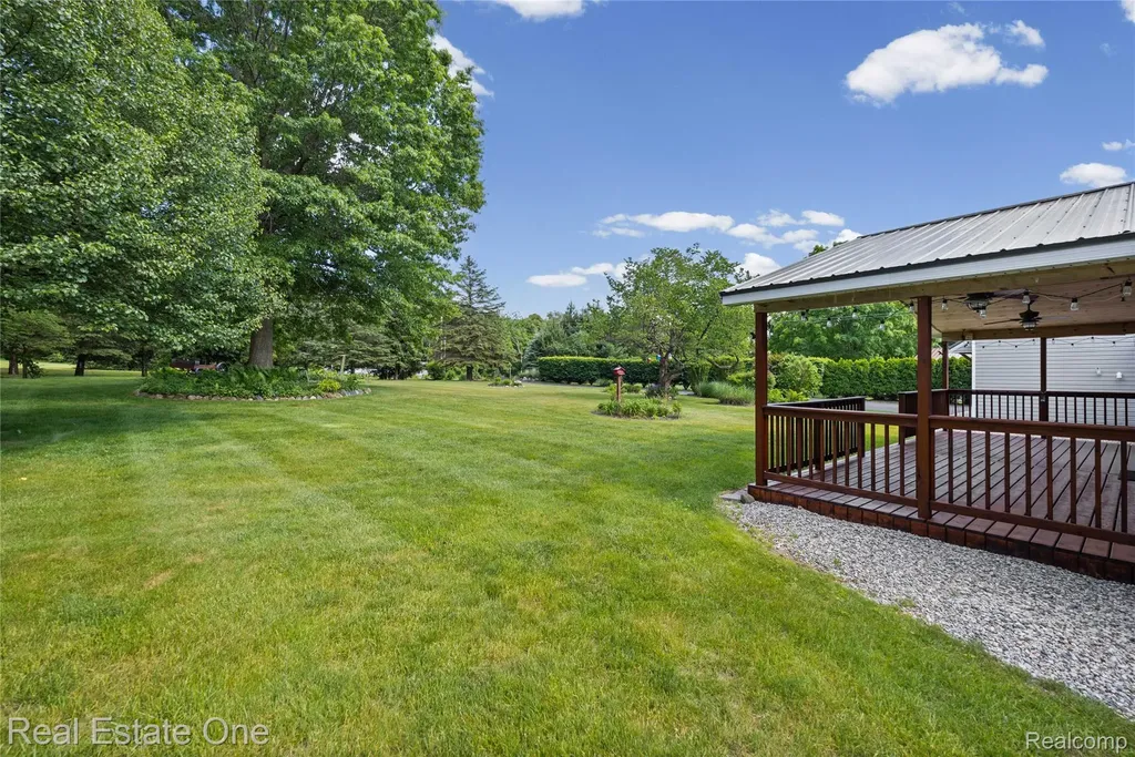 3708 Hideaway Court Brighton Township MI 48114