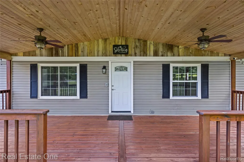 3708 Hideaway Court Brighton Township MI 48114