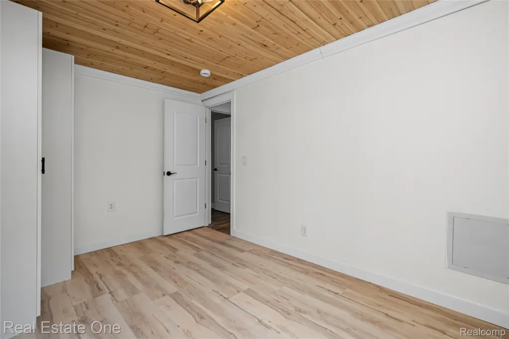 3708 Hideaway Court Brighton Township MI 48114