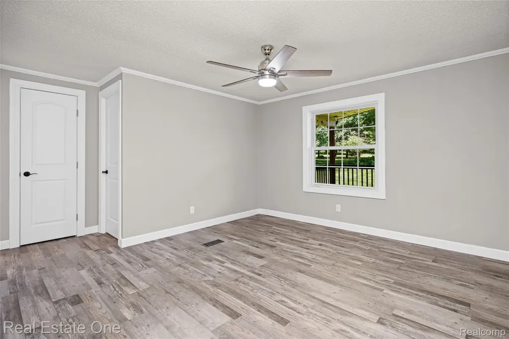 3708 Hideaway Court Brighton Township MI 48114