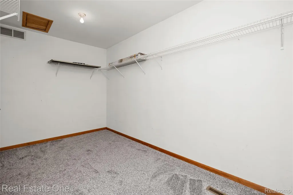 3708 Hideaway Court Brighton Township MI 48114