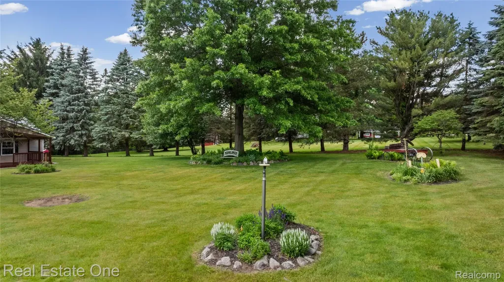 3708 Hideaway Court Brighton Township MI 48114