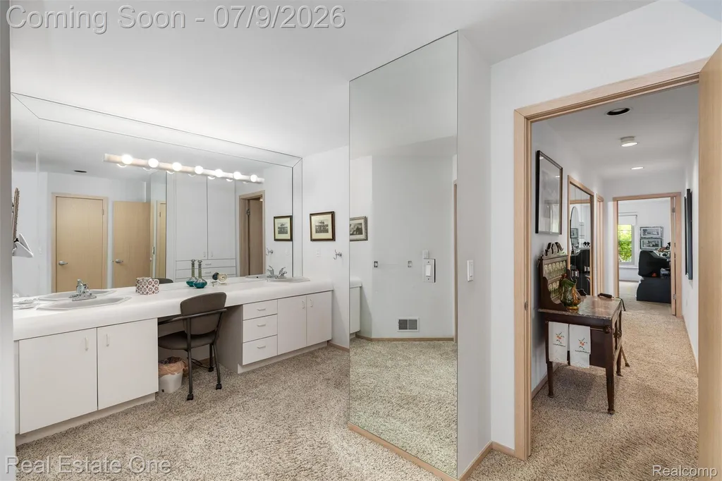 6273 Celeste Road West Bloomfield Charter Township MI 48322