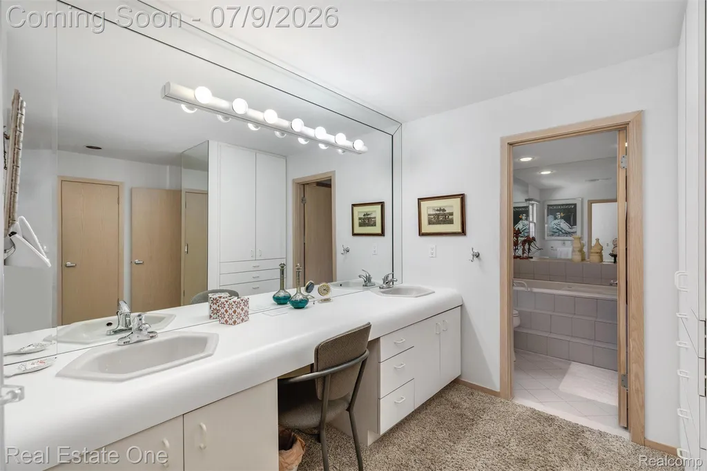 6273 Celeste Road West Bloomfield Charter Township MI 48322