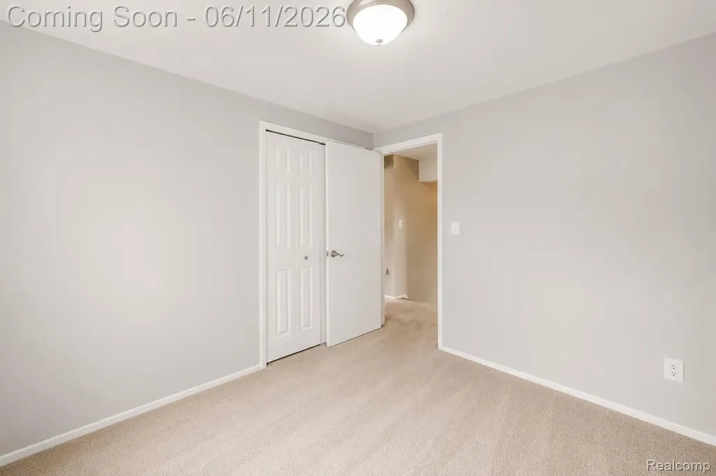 35826 Foothill Drive Sterling Heights City MI 48312