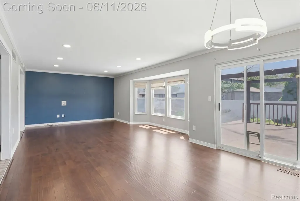 35826 Foothill Drive Sterling Heights City MI 48312